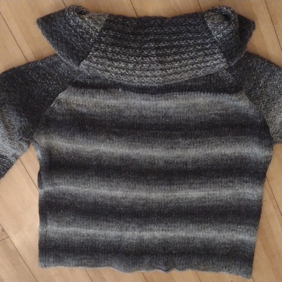 Cato Sweater - Picture 5 of 7